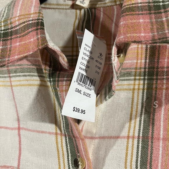 Pacsun women’s flannel - Picture 3 of 5